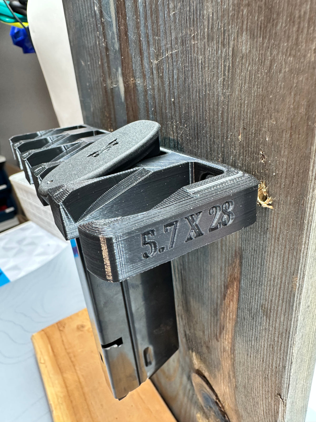 PSA Rock 5.7×28 Magazine Wall Mount