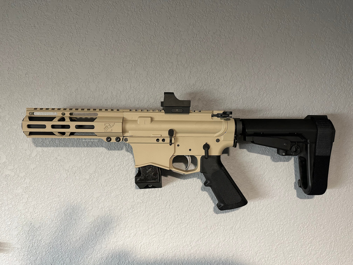 AR-9 Wall Mount | Display