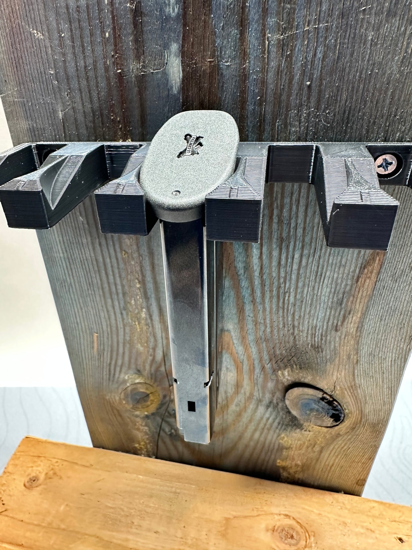 PSA Rock 5.7×28 Magazine Wall Mount