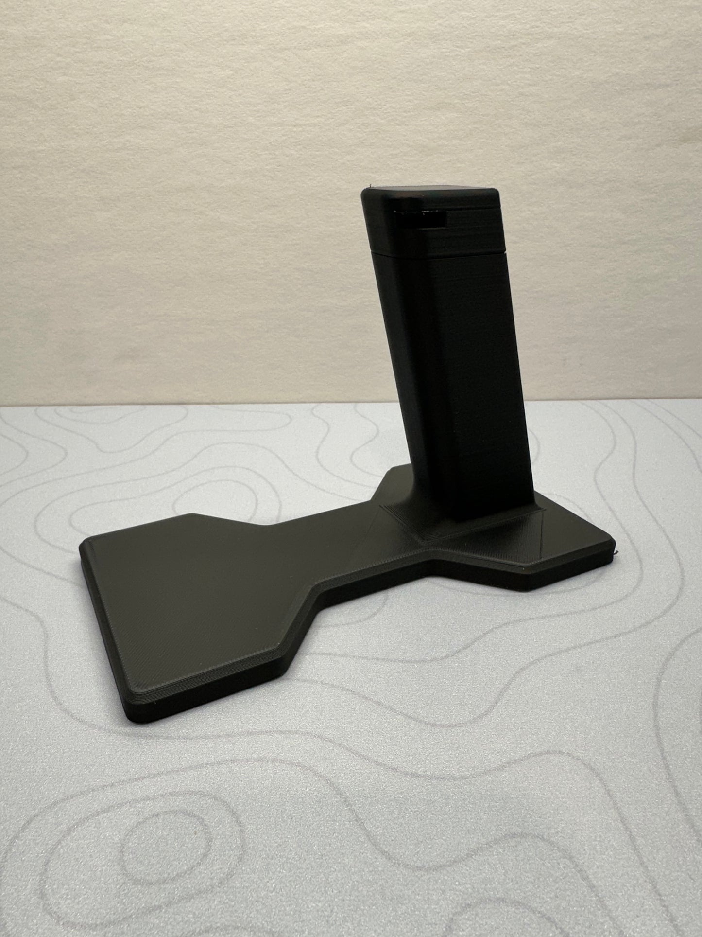 2011 Pistol Maintenance Stand – Vertical & Secure