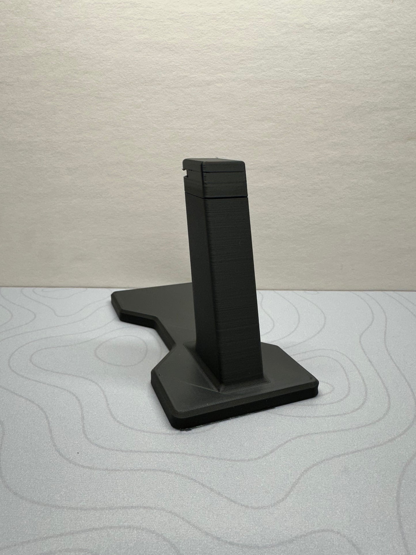2011 Pistol Maintenance Stand – Vertical & Secure