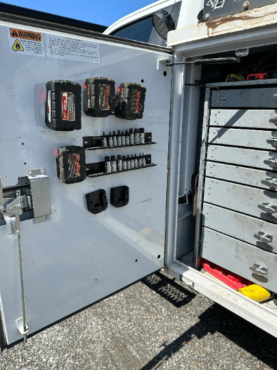 Milwaukee M18 Magnetic Battery Mount / Holder (3 Pack) - Bunker Prints